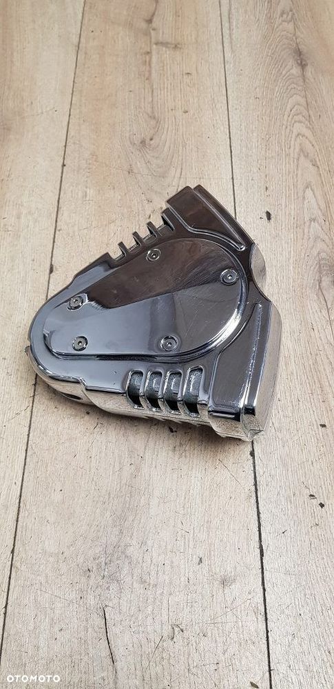 Obudowa Filtra Powietrza Kuryakyn Twin Velocity Harley-Davidson - 4