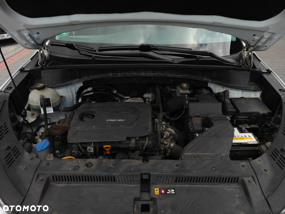 Hyundai Tucson blue 1.7 CRDi 2WD DCT Premium - 35