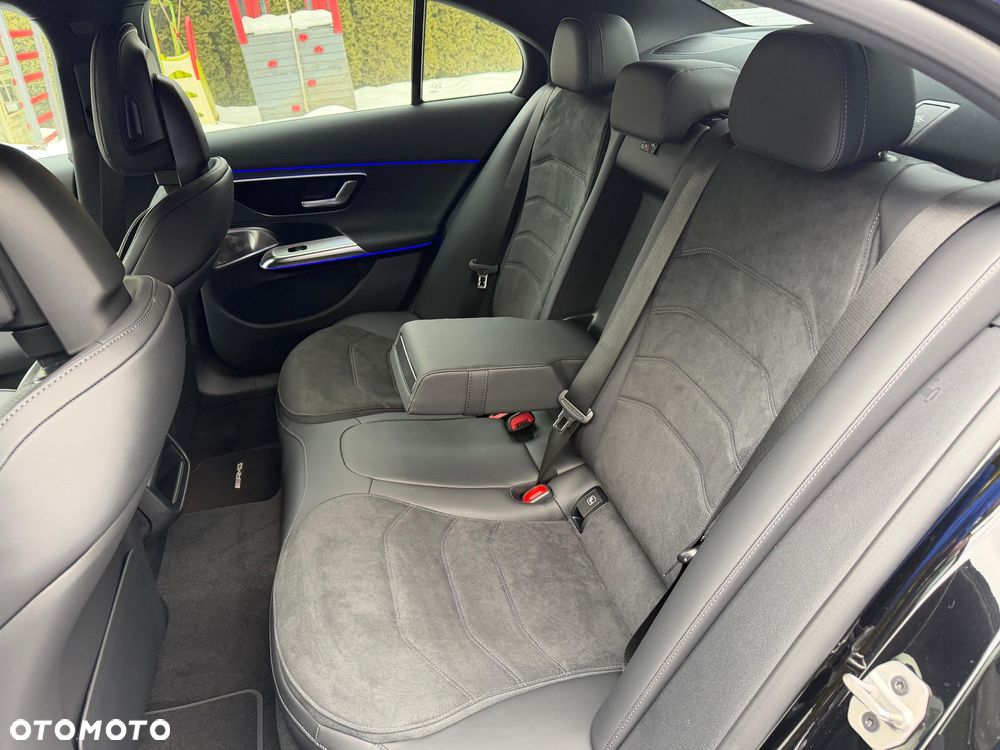 Mercedes-Benz Klasa E 220 d 4-Matic AMG - 26