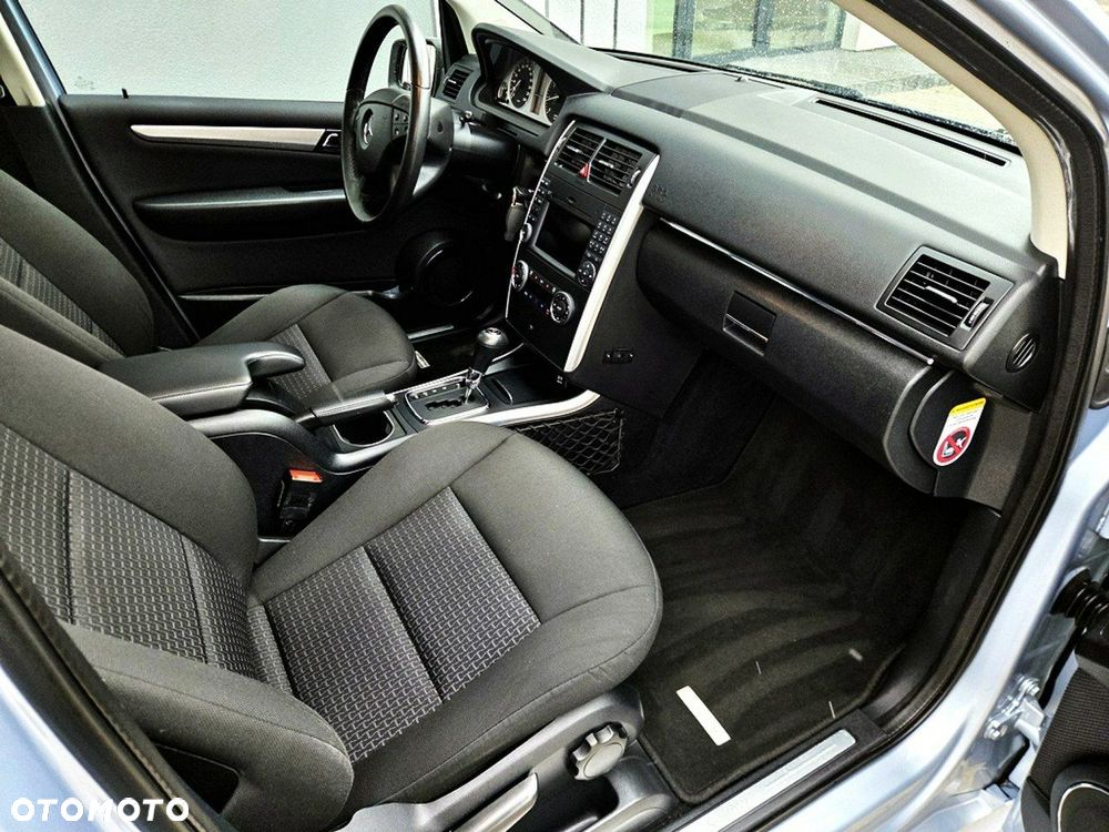 Mercedes-Benz Klasa B 180 BlueEFFICIENCY - 8