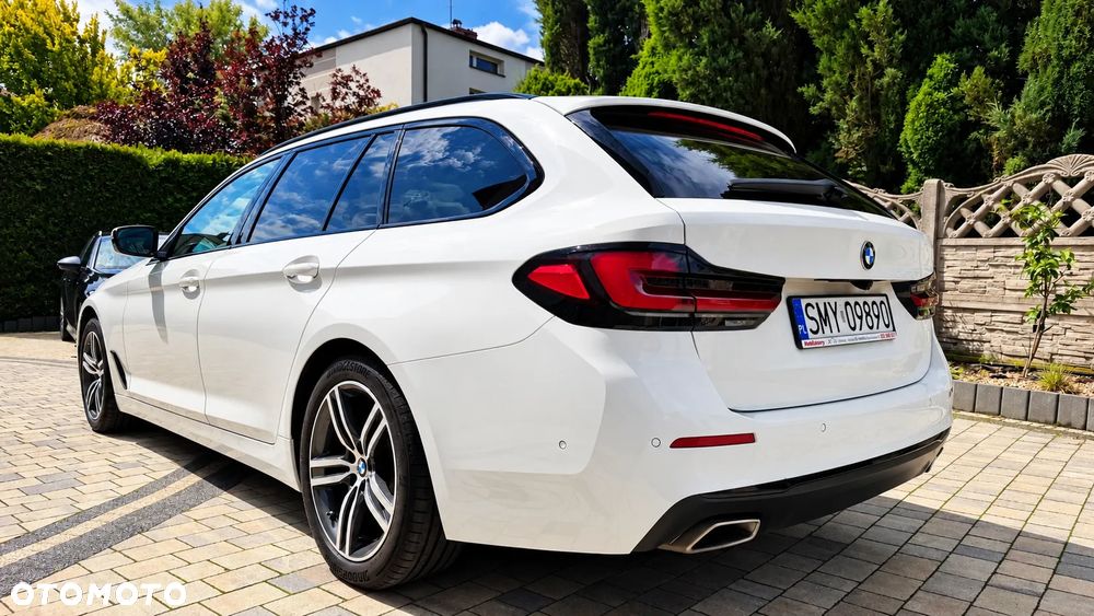 BMW Seria 5 520d Sport Line - 7