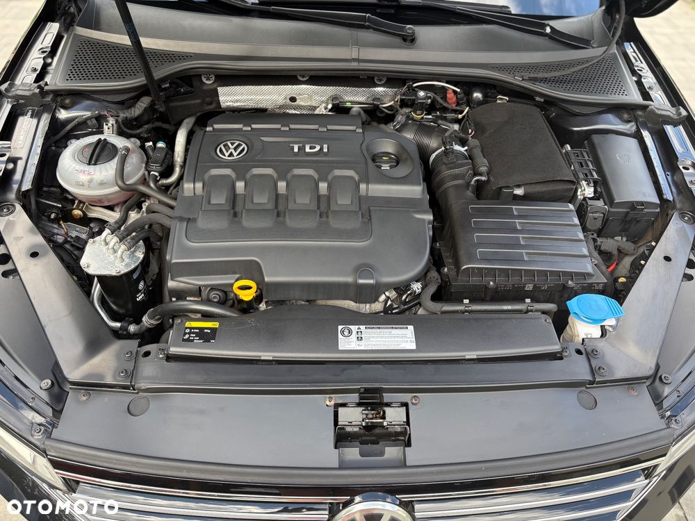 Volkswagen Passat - 27