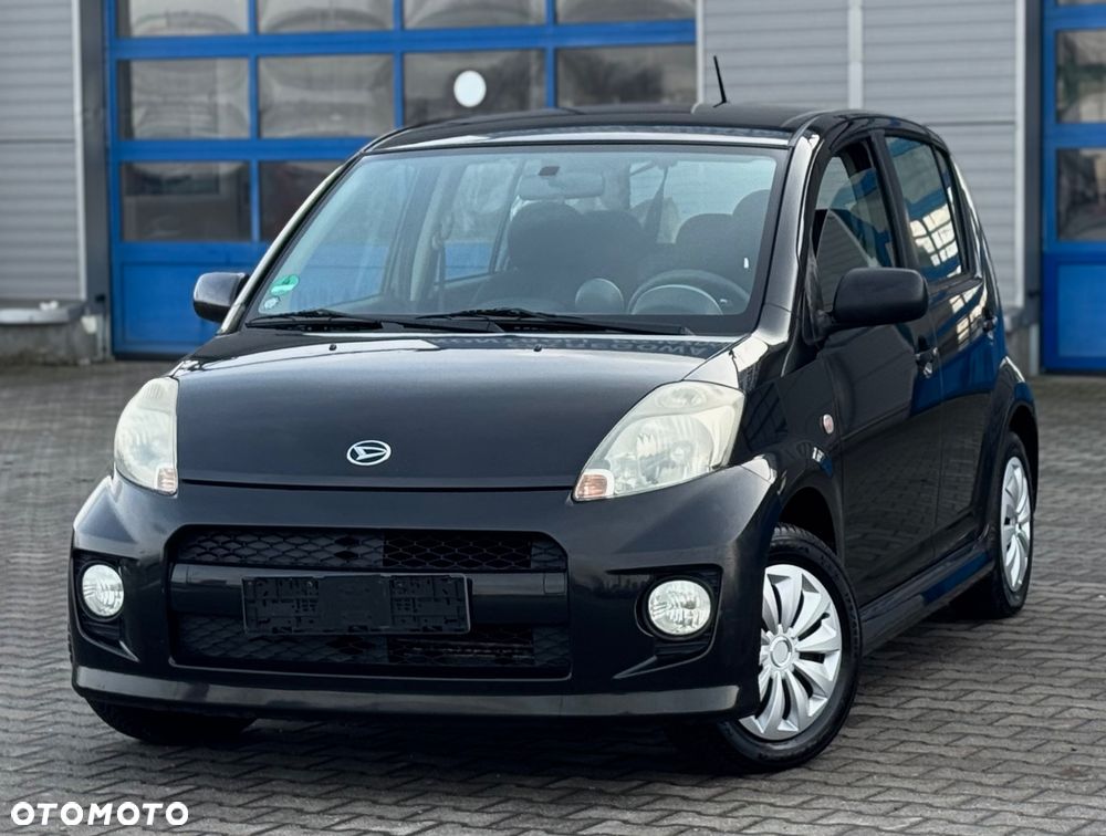 Daihatsu Sirion 1.3 - 6