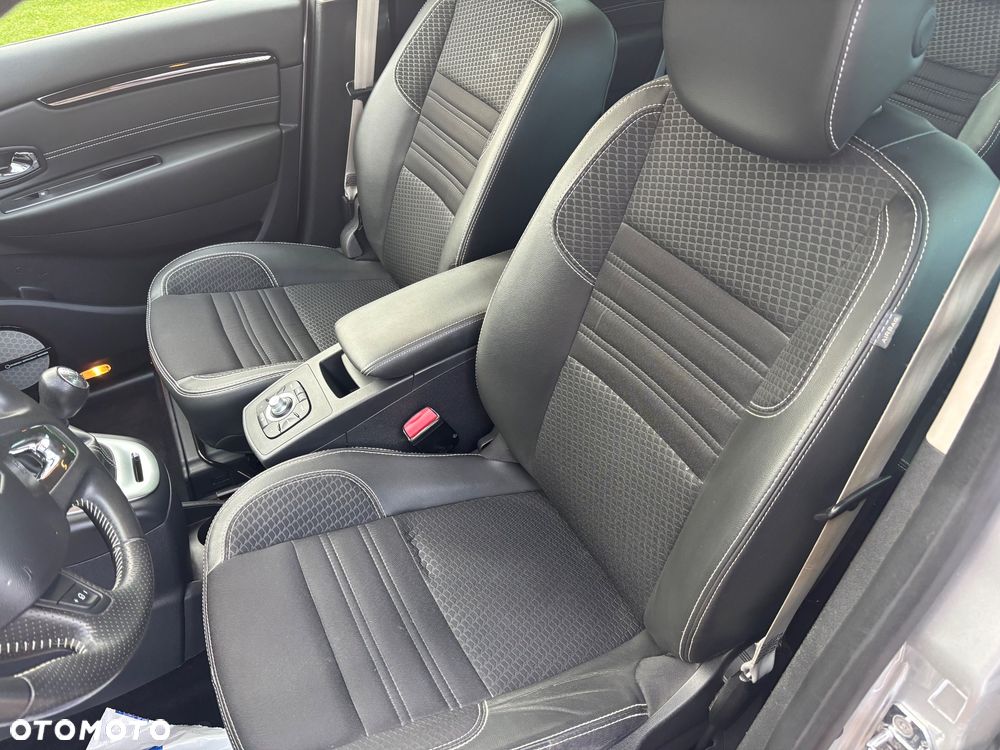 Renault Scenic Energy TCe 130 S&S Bose Edition - 11