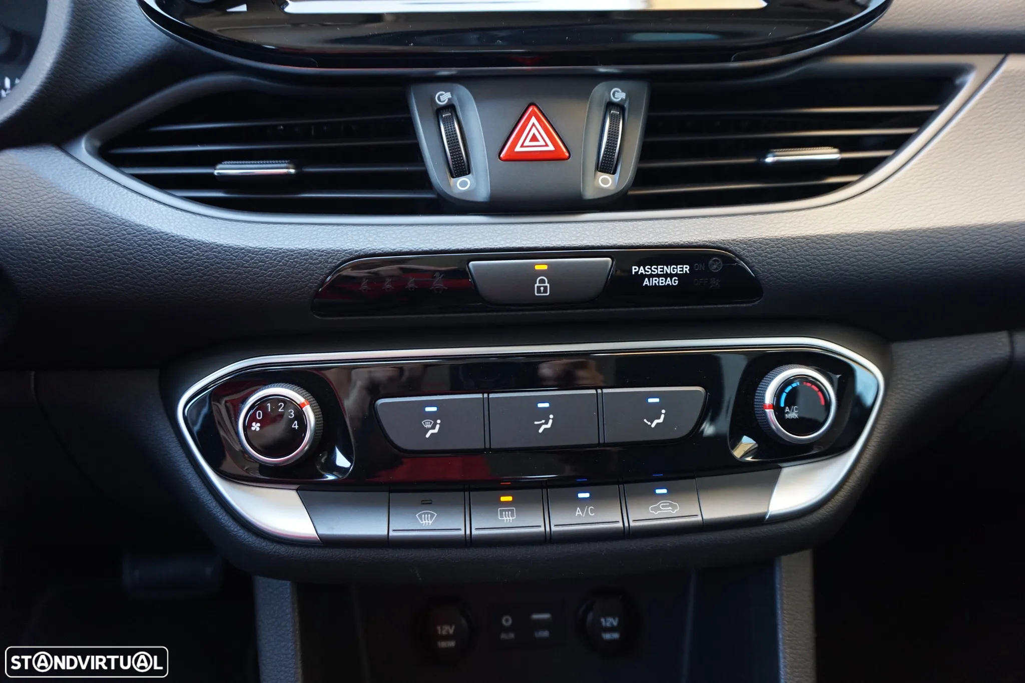Hyundai i30 SW 1.6 CRDi Style 7DCT - 25