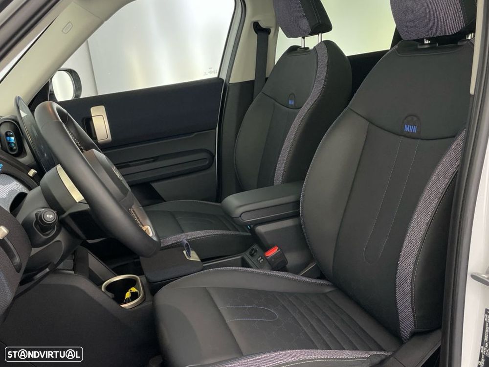 MINI Countryman D Classic - 18