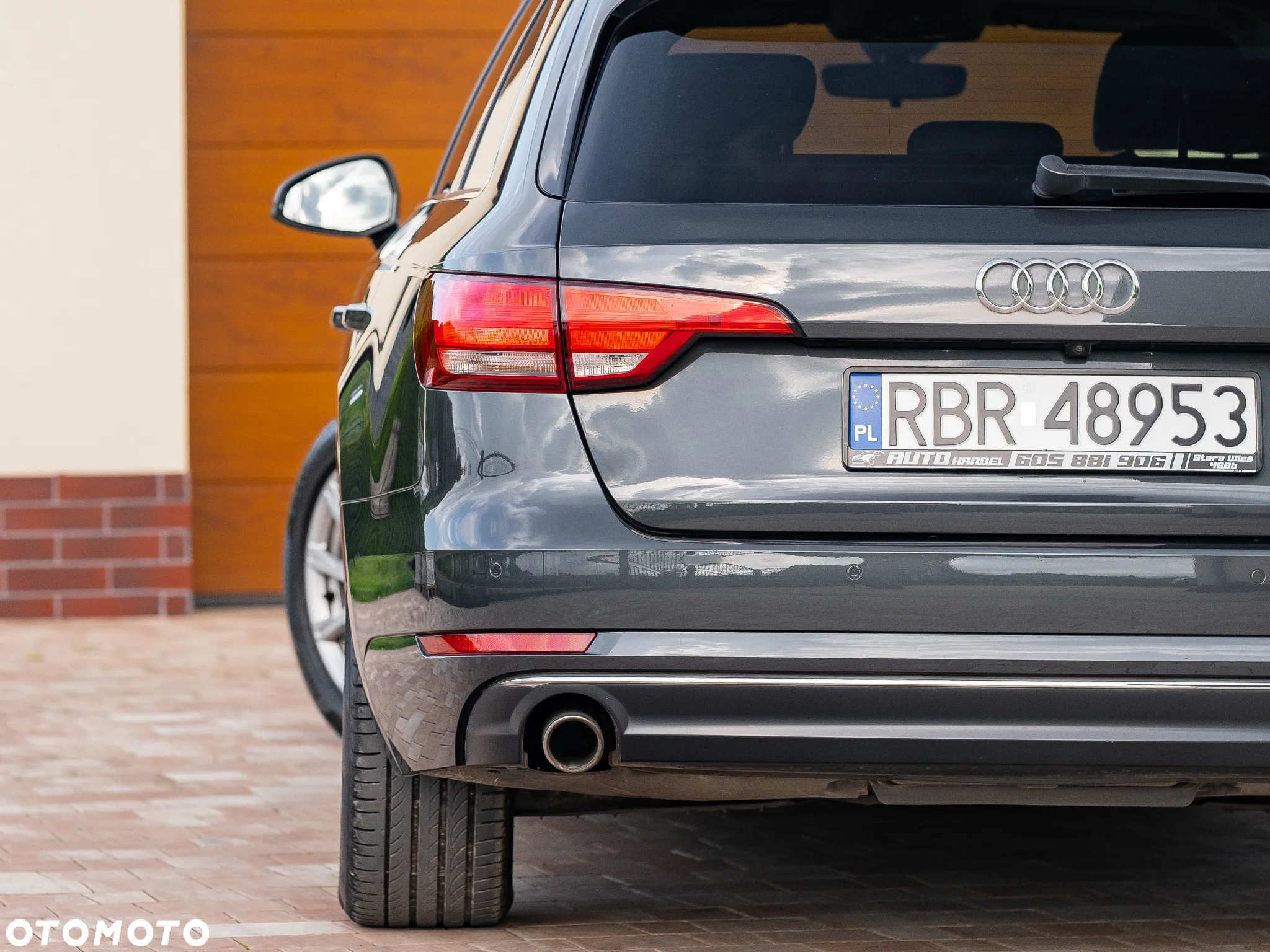 Audi A4 2.0 TDI Design S tronic - 12