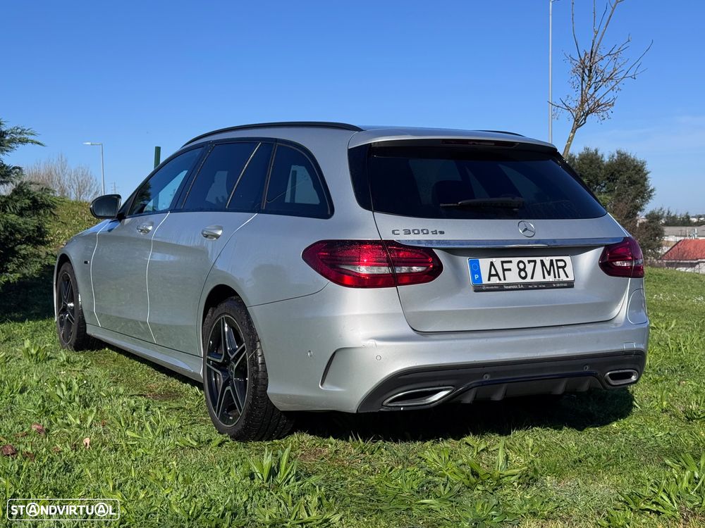 Mercedes-Benz C 300 de AMG Line - 5