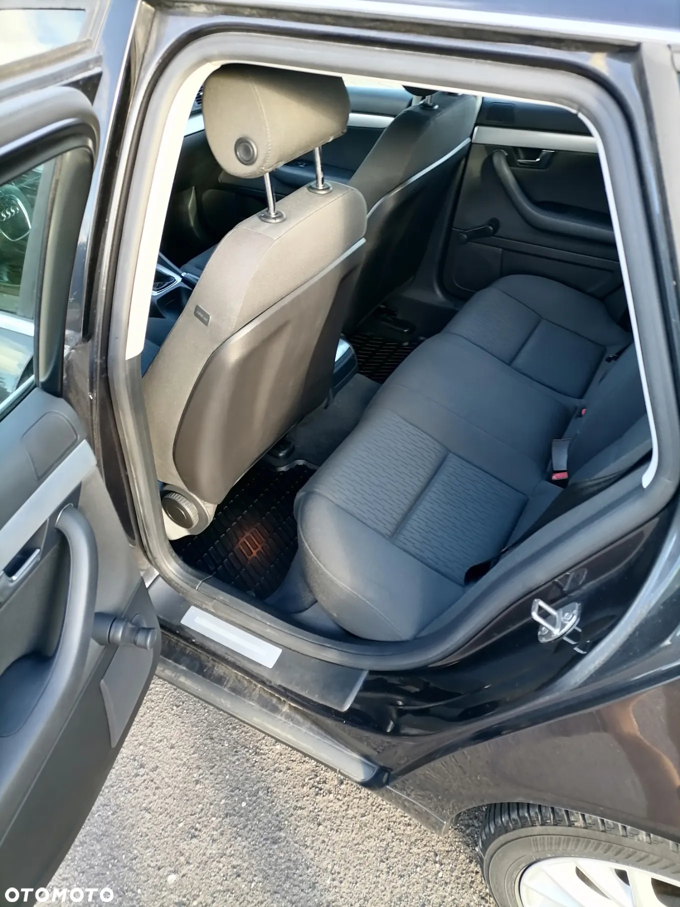 Audi A4 Avant 2.0 TDI - 18