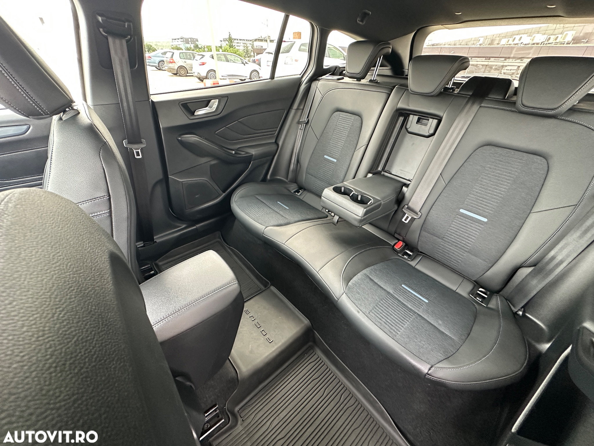 Ford Focus Turnier 2.0 EcoBlue Start-Stopp-System Aut. ACTIVE X - 10