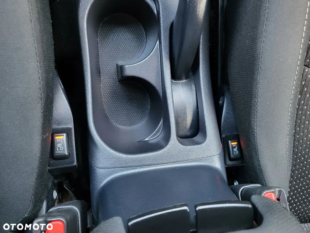 Mitsubishi ASX 1.8 DI-D 2WD Plus - 18