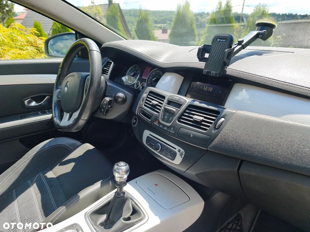 Renault Laguna - 10
