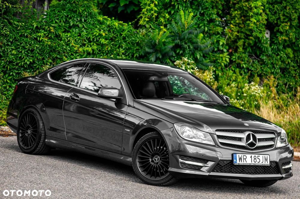 Mercedes-Benz Klasa C 180 BlueEFFICIENCY 7G-TRONIC - 2