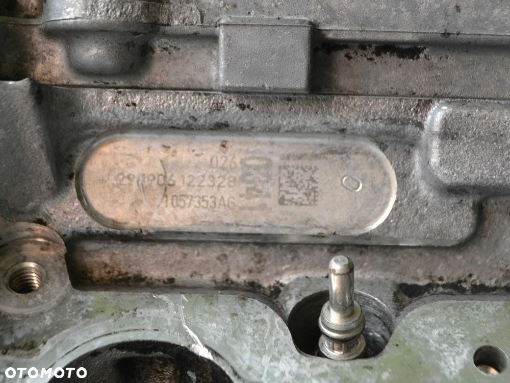 Głowica Silnika AUDI A8 D3 4.2 TDI V8  AUDI Q7 - 2