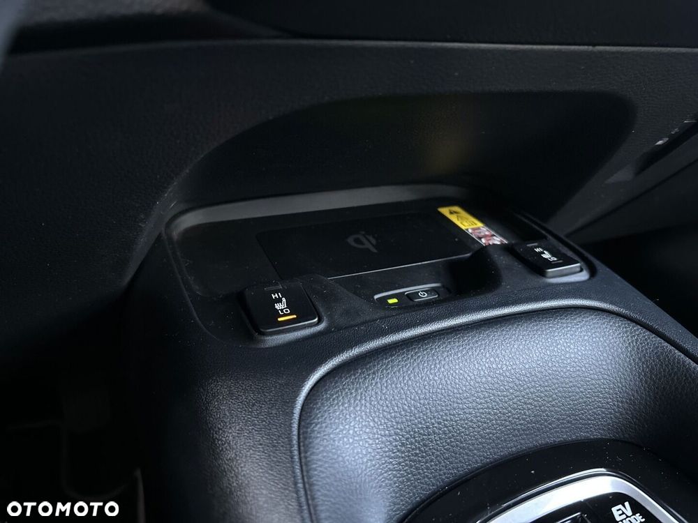 Toyota Corolla 1.8 Hybrid Comfort - 20