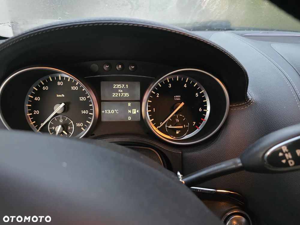Mercedes-Benz GL 450 4Matic 7G-TRONIC - 9