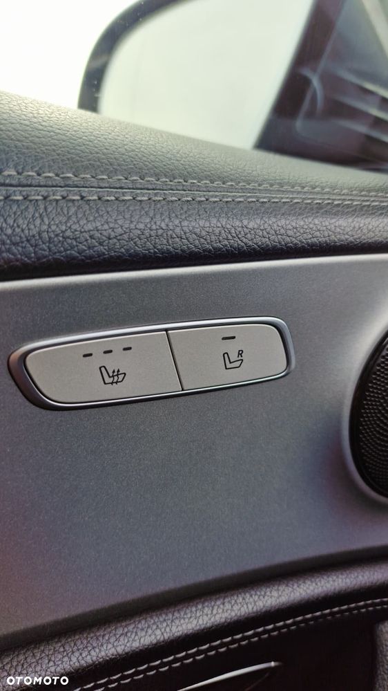 Mercedes-Benz Klasa E 200 d 9G-TRONIC - 14