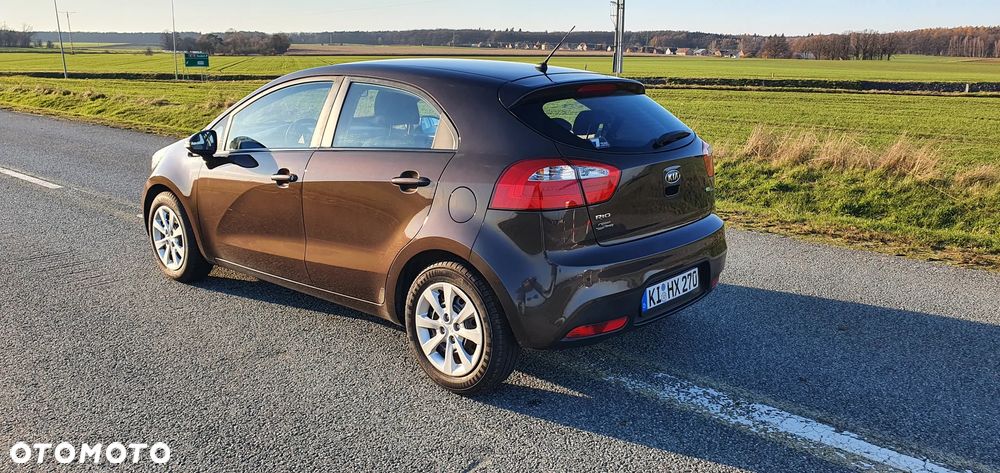 Kia Rio 1.2 M - 5