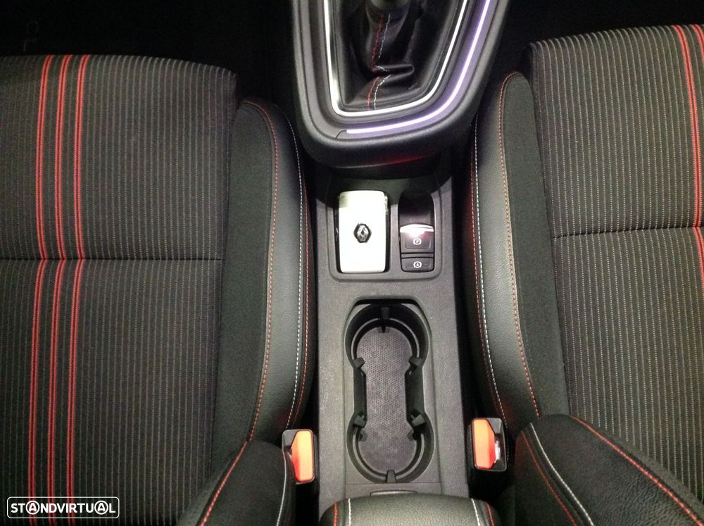 Renault Clio 1.0 TCe RS Line - 36