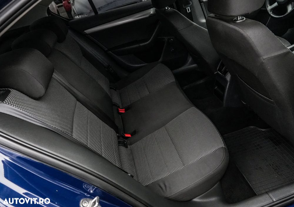 Skoda Octavia - 16