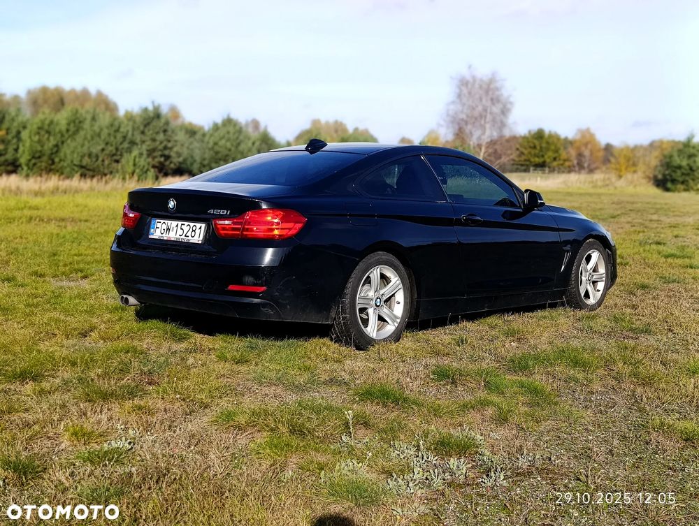 BMW Seria 4 428i Coupe - 5