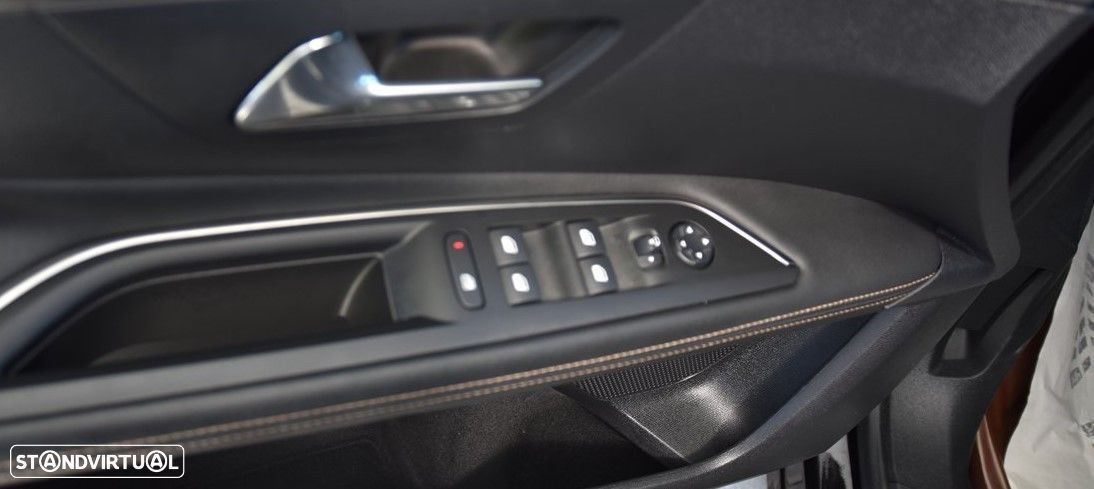 Peugeot 3008 1.5 BlueHDi GT Line - 8