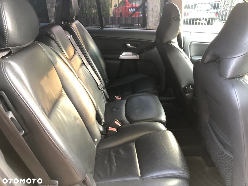 Volvo XC 90 - 19