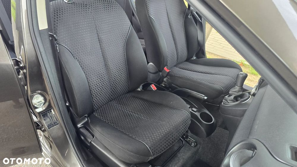 Mazda 2 1.3 MZR Sendo - 24