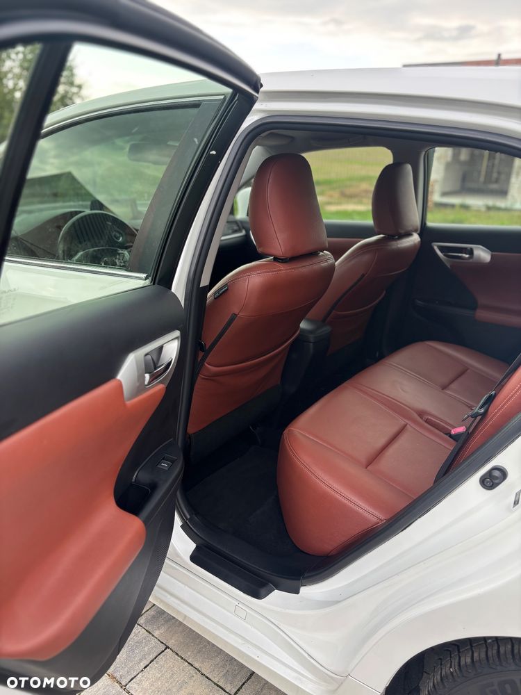Lexus CT Impression Line - 18