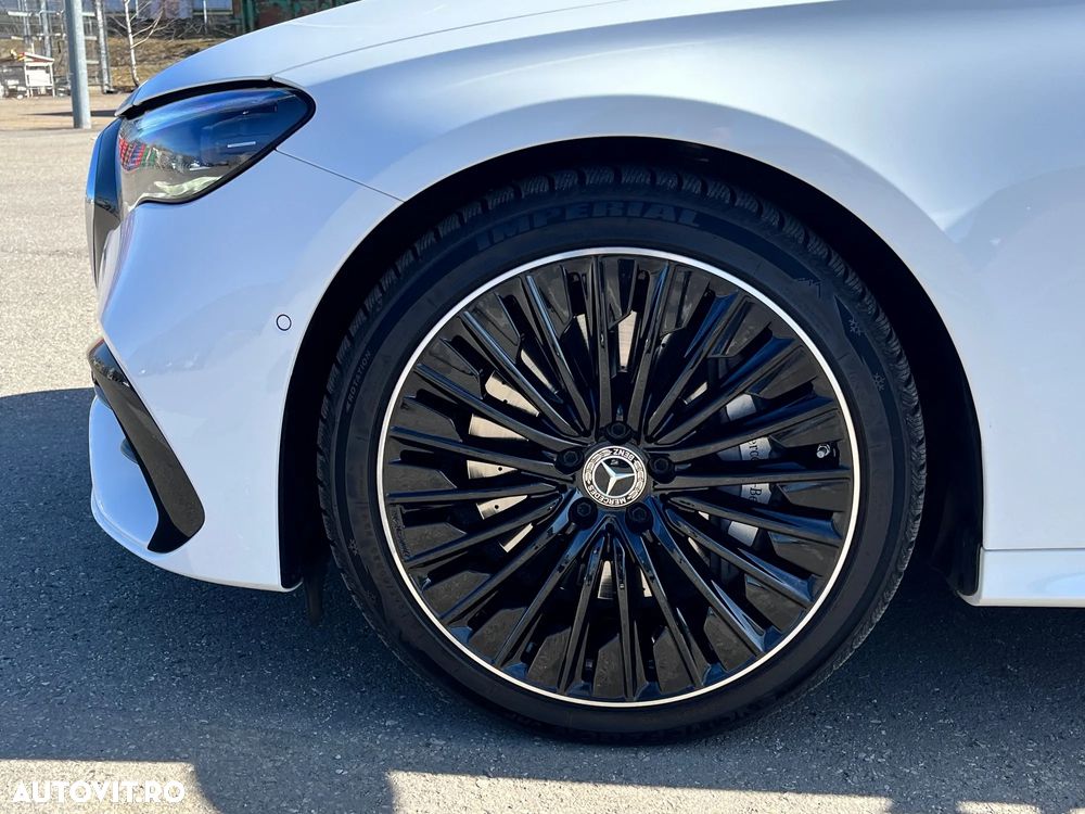 Mercedes-Benz E 220 d MHEV 4MATIC Aut. - 31