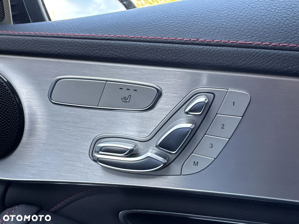 Mercedes-Benz Klasa C 450 AMG 4-Matic 7G-TRONIC - 19