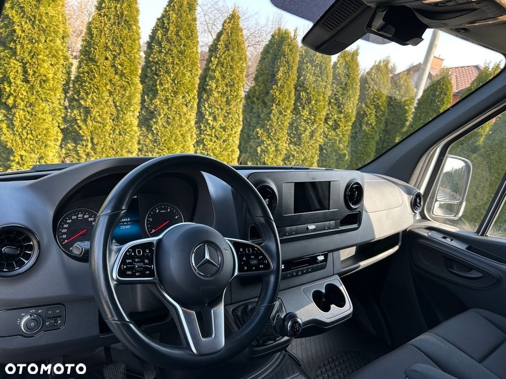 Mercedes-Benz Sprinter 316 - 23