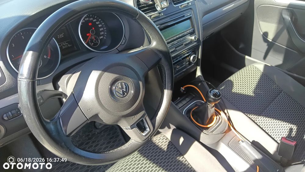 Volkswagen Golf 1.6 TDI DPF Trendline - 7