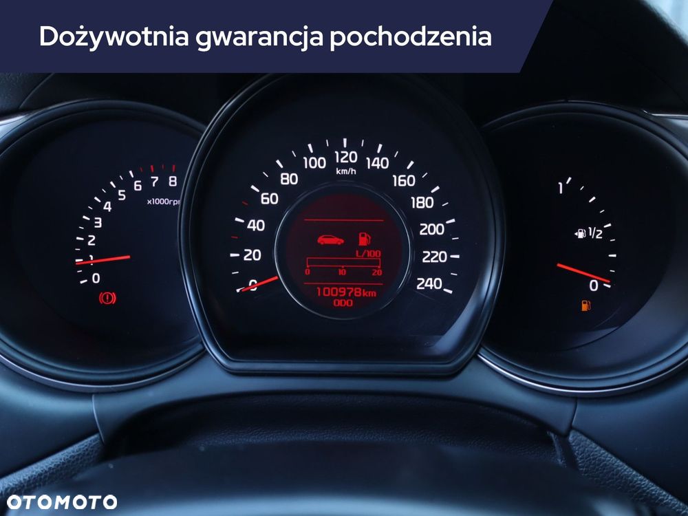 Kia Ceed - 13