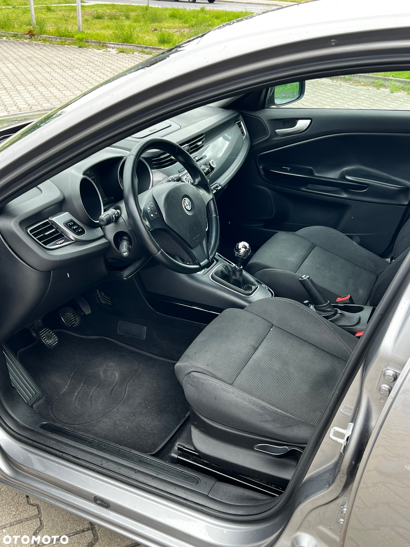 Alfa Romeo Giulietta 1.6 JTDM Distinctive - 9