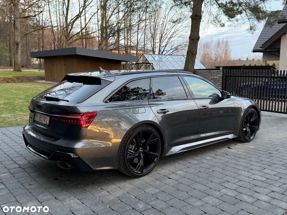Audi RS6 Avant - 6