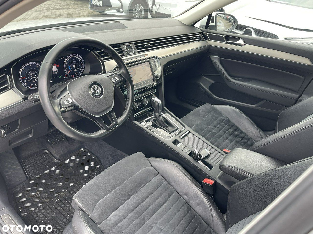 Volkswagen Passat 2.0 TDI Bi-Turbo BMT 4Mot Highline DSG - 6
