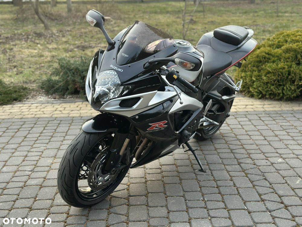 Suzuki GSX-R - 7