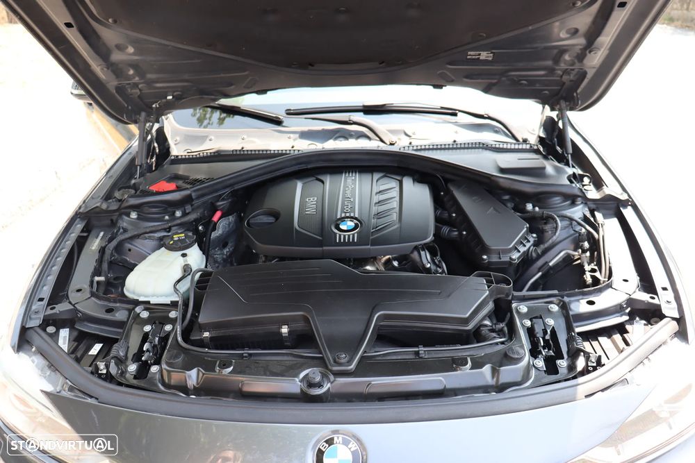 BMW 318 d Pack M Shadow Auto - 18