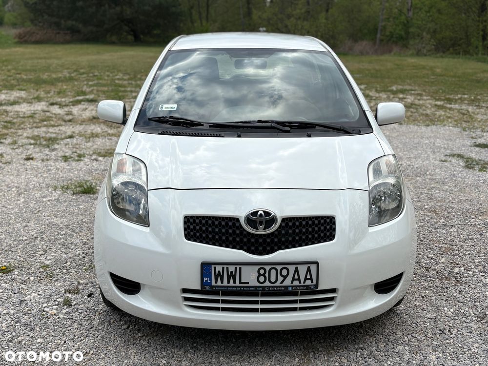 Toyota Yaris 1.0 Luna A/C - 6