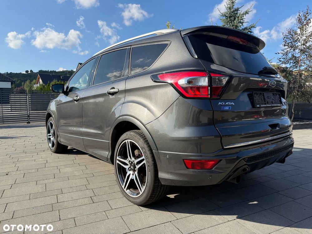 Ford Kuga 2.0 TDCi AWD ST-Line - 5