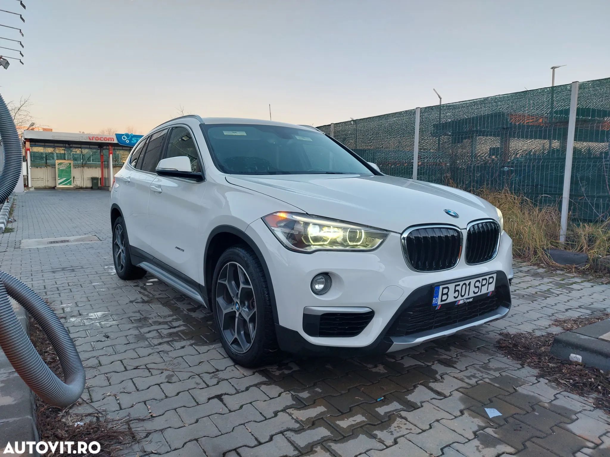 BMW X1 - 1