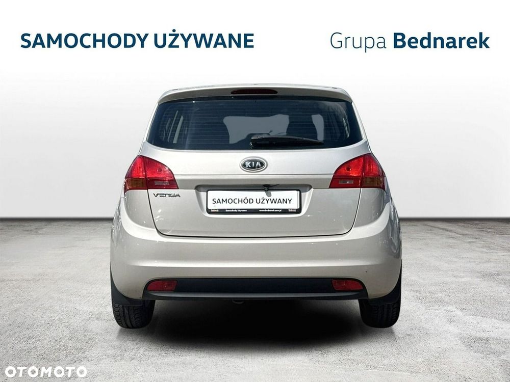 Kia Venga 1.4 S - 4