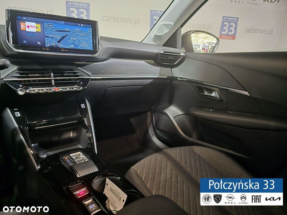 Peugeot 208 - 29
