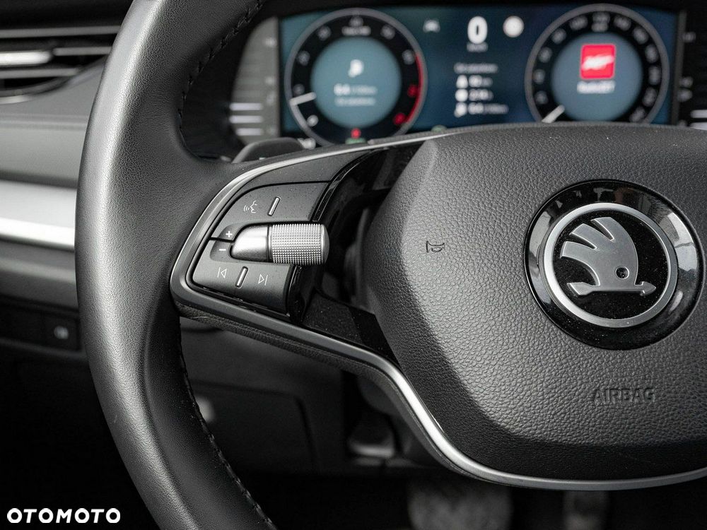 Skoda Octavia 1.5 TSI mHEV Drive Essence DSG - 16