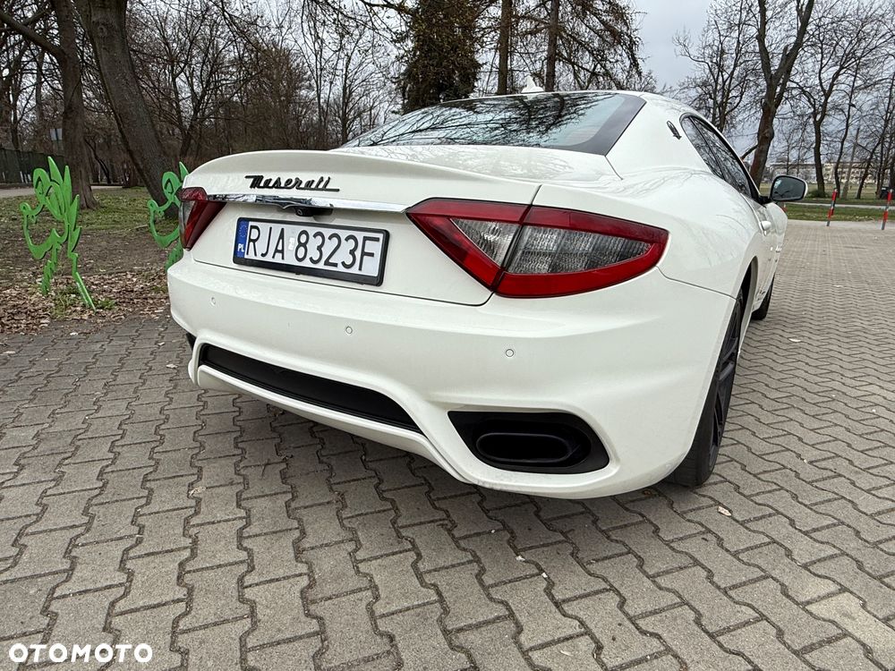 Maserati GranTurismo Sport - 8