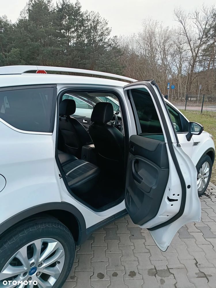 Ford Kuga 2.0 TDCi Titanium - 10