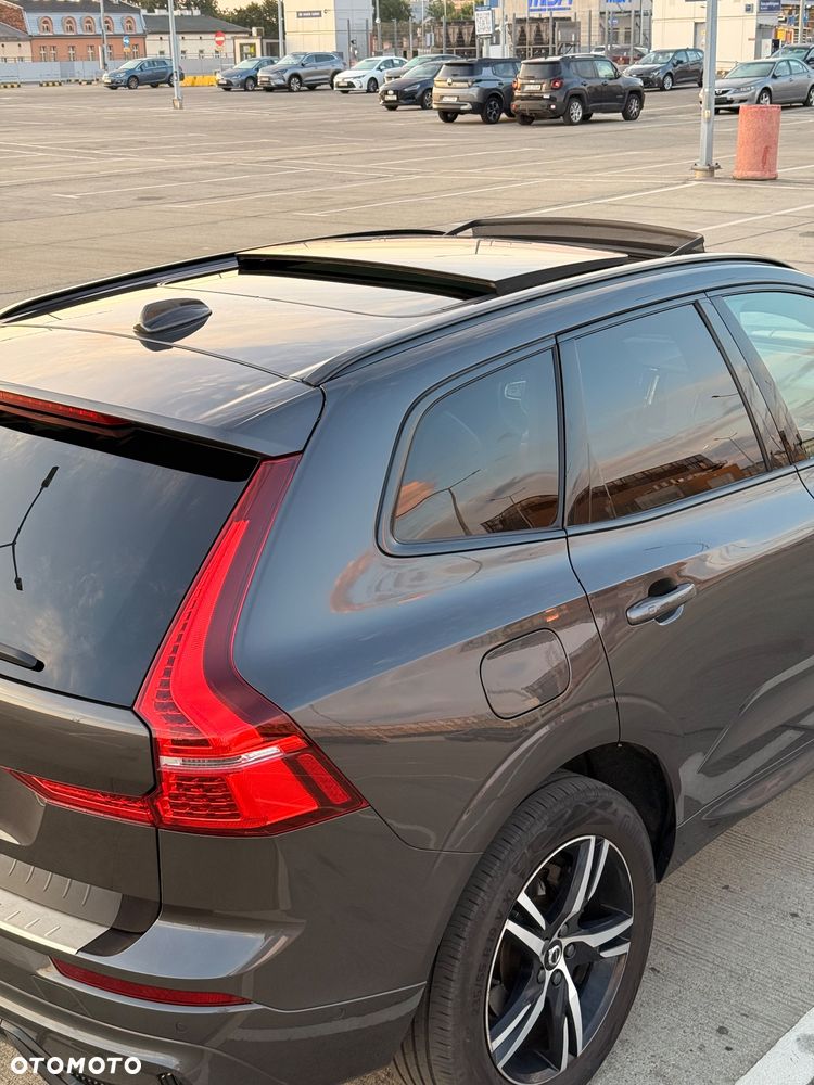 Volvo XC 60 B4 D Plus Dark - 1