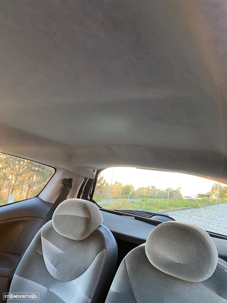 Citroën C2 1.4 HDi Confort - 9