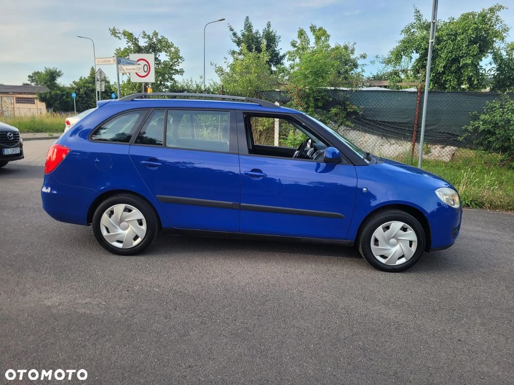 Skoda Fabia 1.4 16V STYLE Edition - 7